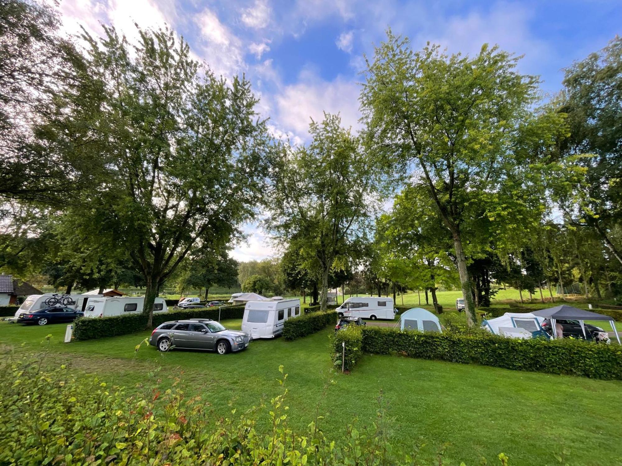 Camping Les Portes Du Perche Mamers Dış mekan fotoğraf
